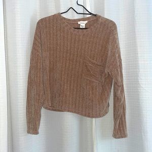 Nude cropped sweater
